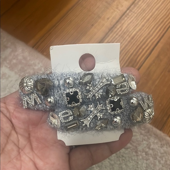 Chrome hearts Gray tweed hair clips - Picture 1 of 4